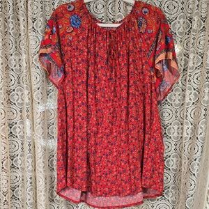 SHEIN Curve Red Floral Top